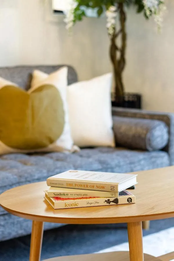 Trendy 3 Bedroom 2 Bath Residence, Central City クライストチャーチ